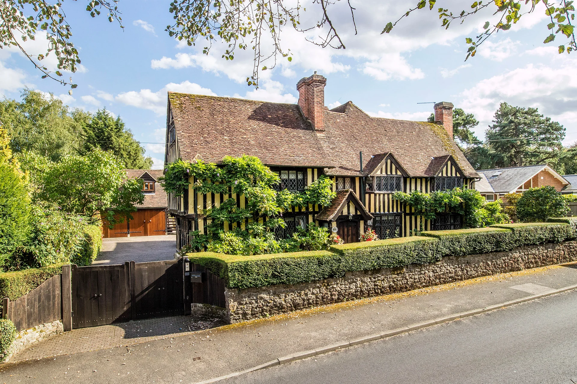 Grade II listed building Extension Kent